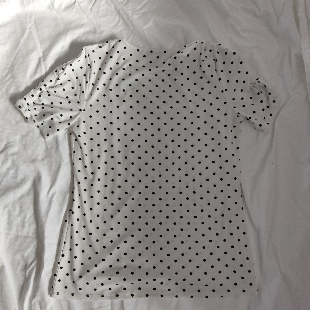 ⬇️Price Drop!⬇️Carmen Polka dot Blouse in size S - Picture 2 of 4